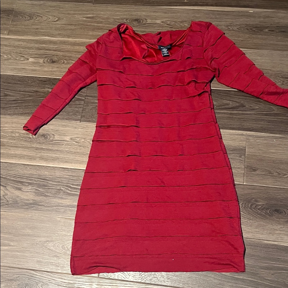 Max Studio Scarlet Long Sleeve Dress